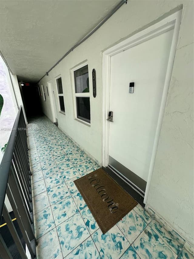 720 Collins Ave # 309, Miami Beach FL 33139 - Miami Beach, FL - Photo 5