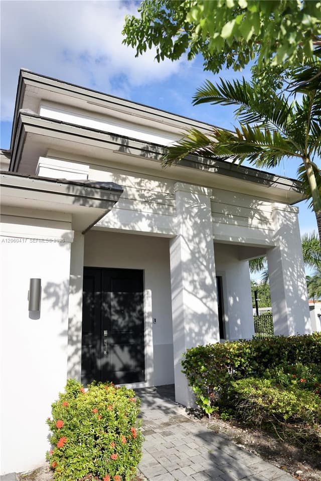 4499 SW 173rd Ave, Miramar FL 33029 - Miramar, FL - Photo 2