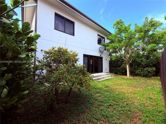 1163 NW 2nd St, Florida City FL 33034 - Florida City, FL - Photo 7