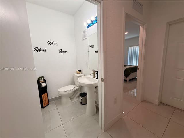 1163 NW 2nd St, Florida City FL 33034 - Florida City, FL - Photo 5