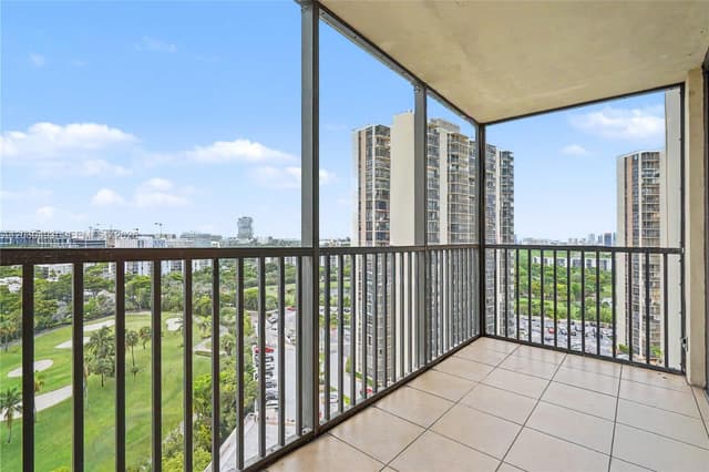 20335 W Country Club Dr # 1702, Aventura FL 33180 - Aventura, FL - Photo 6