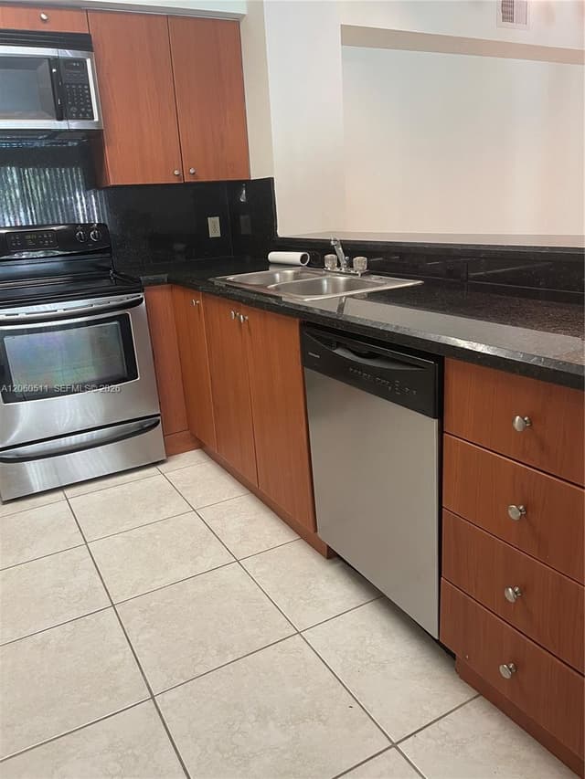 510 S Park Rd # 10, Hollywood FL 33021 - Hollywood, FL - Photo 7