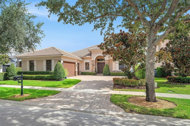 9277 Equus Circle, Boynton Beach FL 33472 - Boynton Beach, FL - Photo 2