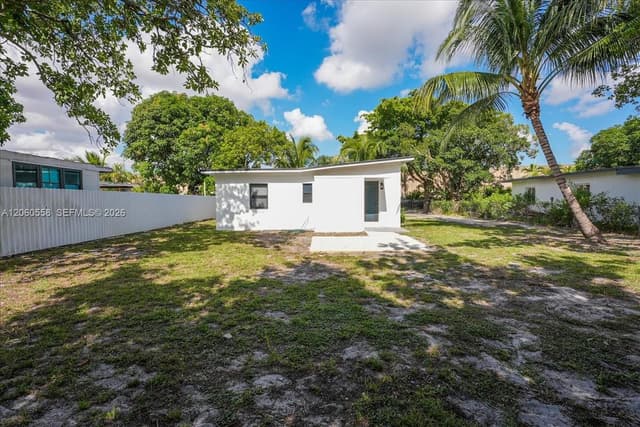 14035 NW 6th Ave, North Miami FL 33168 - North Miami, FL - Photo 5