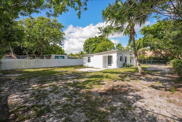 14035 NW 6th Ave, North Miami FL 33168 - North Miami, FL - Photo 4