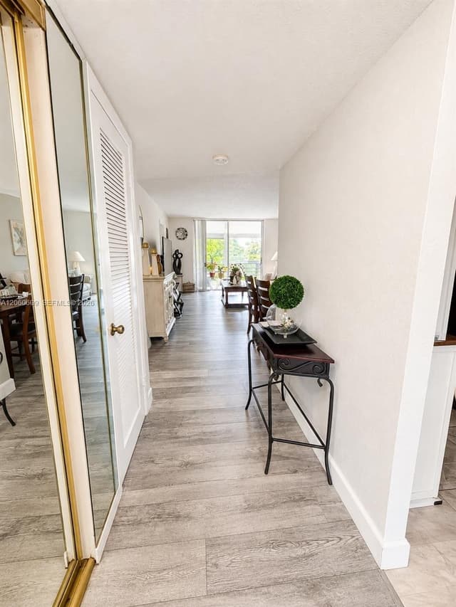 8345 Sunrise Lakes Blvd # 203, Sunrise FL 33322 - Sunrise, FL - Photo 3