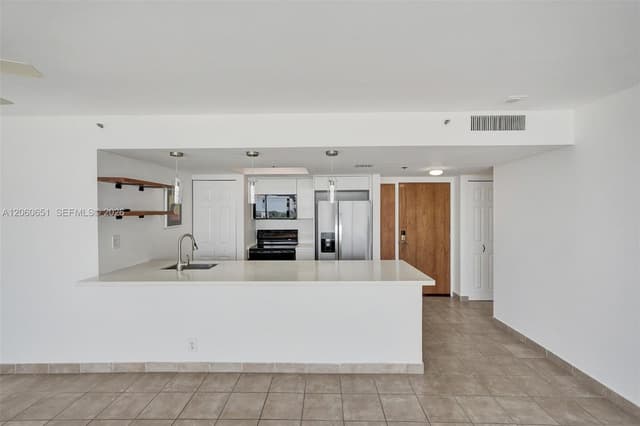 7601 E Treasure Dr # 717, North Bay Village FL 33141 - North Bay Village, FL - Photo 7