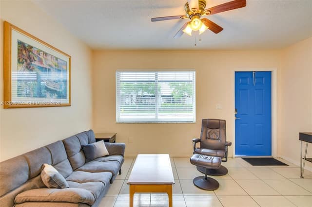 412 NE 4th Ave, Hallandale Beach FL 33009 - Hallandale Beach, FL - Photo 6