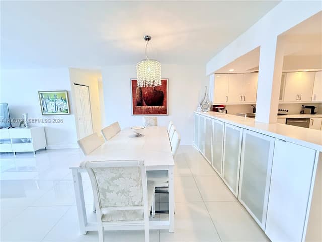 3140 S Ocean Dr # 310, Hallandale Beach FL 33009 - Hallandale Beach, FL - Photo 5