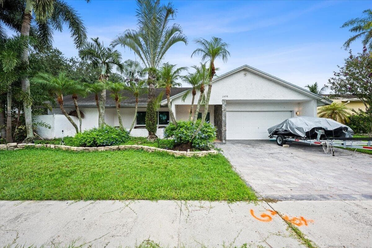 11650 NW 39TH Place, Sunrise FL 33323 - Sunrise, FL - Photo 1