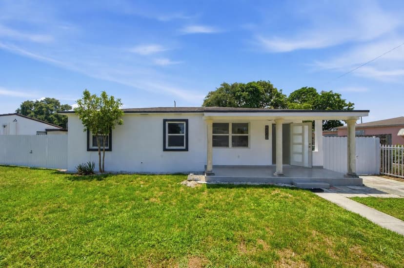 8800 NW 33 Avenue Road, Miami FL 33147