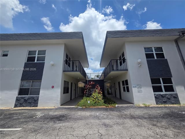 415 NE 2nd St # 229, Hallandale Beach FL 33009 - Hallandale Beach, FL - Photo 3
