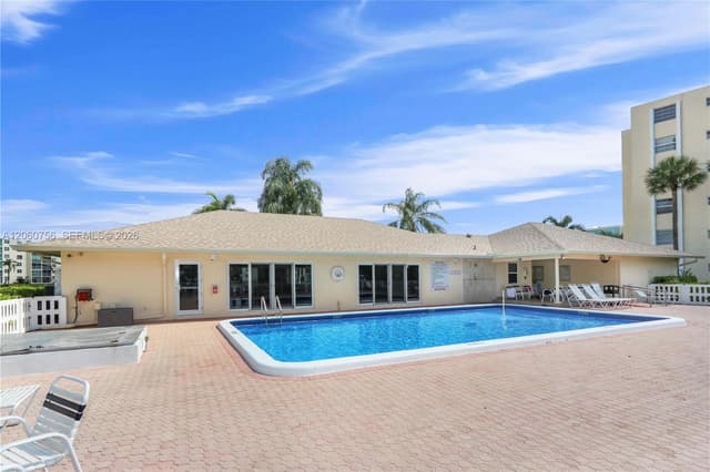 131 SE 3rd Ave # 101, Dania Beach FL 33004 - Dania Beach, FL - Photo 5