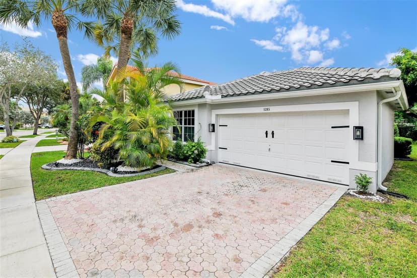 5285 NW 117TH Avenue, Coral Springs FL 33076
