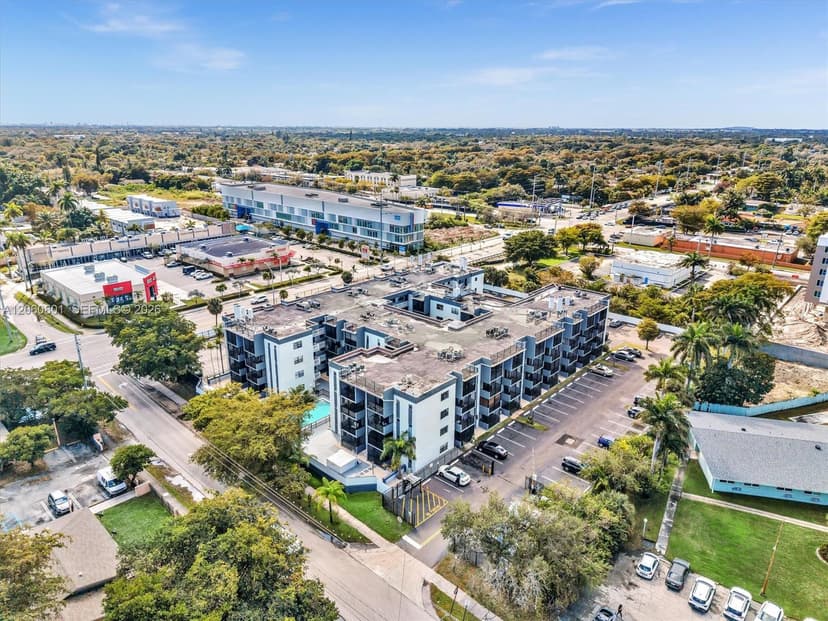 13500 NE 3rd Ct # 121, North Miami FL 33161
