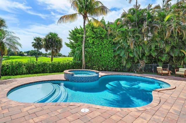 221 THORNTON Drive, Palm Beach Gardens FL 33418 - Palm Beach Gardens, FL - Photo 7