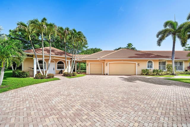 221 THORNTON Drive, Palm Beach Gardens FL 33418 - Palm Beach Gardens, FL - Photo 3