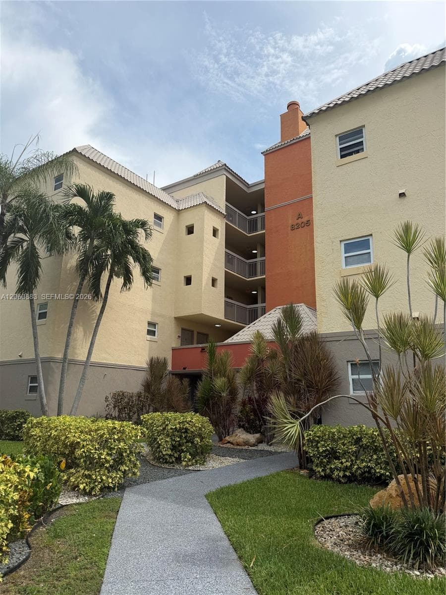 8205 Lake Dr # 306, Doral FL 33166 - Doral, FL - Photo 1