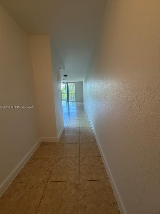 8205 Lake Dr # 306, Doral FL 33166 - Doral, FL - Photo 5