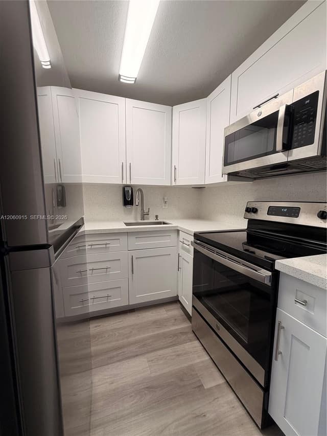 5050 NW 7th St # 511, Miami FL 33126 - Miami, FL - Photo 2