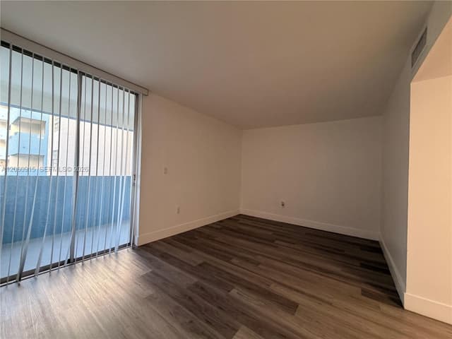 5050 NW 7th St # 511, Miami FL 33126 - Miami, FL - Photo 7