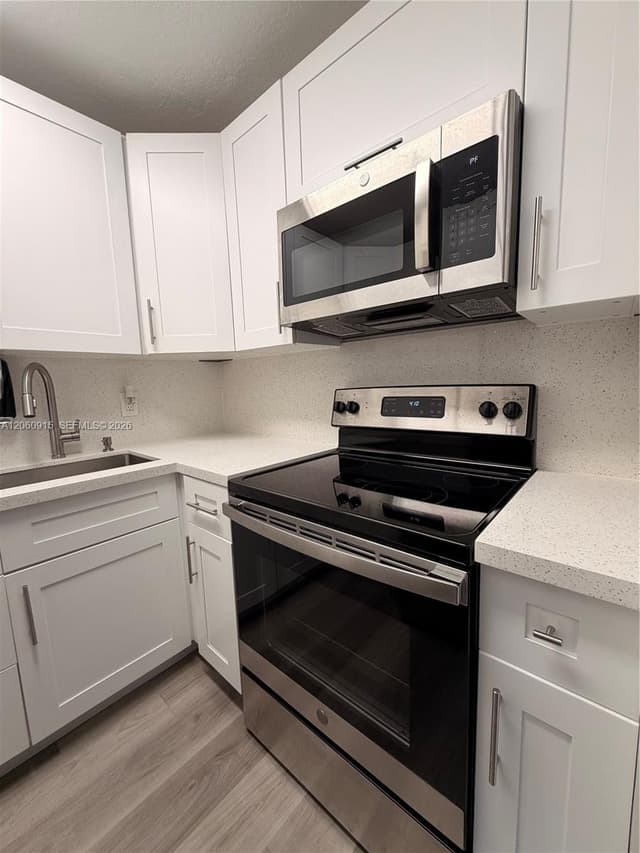 5050 NW 7th St # 511, Miami FL 33126 - Miami, FL - Photo 4