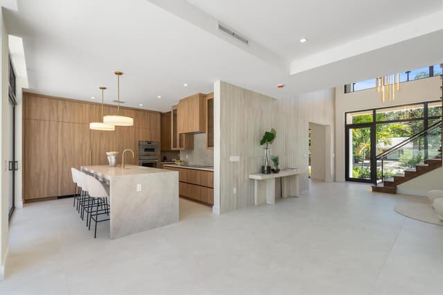 13 EASTVIEW Avenue, Delray Beach FL 33483 - Delray Beach, FL - Photo 6