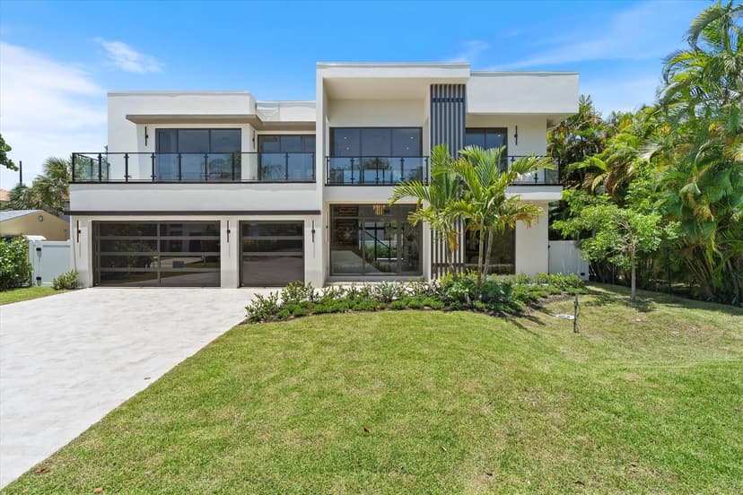 13 EASTVIEW Avenue, Delray Beach FL 33483