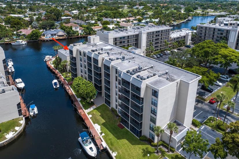 17 ROYAL PALM Way # 6060, Boca Raton FL 33432