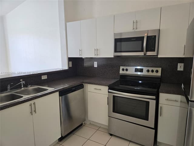 2758 SE 17th Ave # 203, Homestead FL 33035 - Homestead, FL - Photo 6