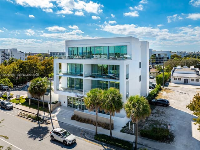 246 NE 6th Ave, Delray Beach FL 33483 - Delray Beach, FL - Photo 3