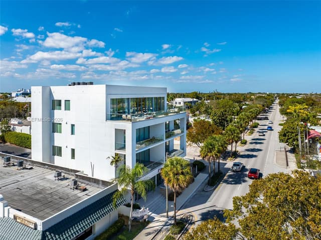 246 NE 6th Ave, Delray Beach FL 33483 - Delray Beach, FL - Photo 4