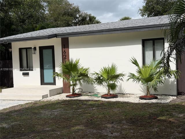 1621 SW 11th Ct, Fort Lauderdale FL 33312 - Fort Lauderdale, FL - Photo 3