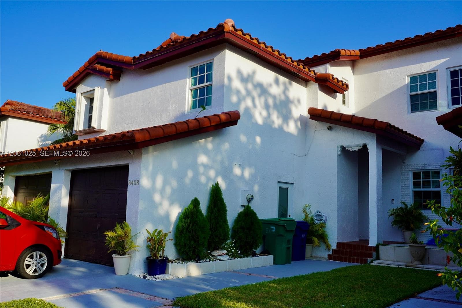 8408 SW 208th Ter, Cutler Bay FL 33189 - Cutler Bay, FL - Photo 1