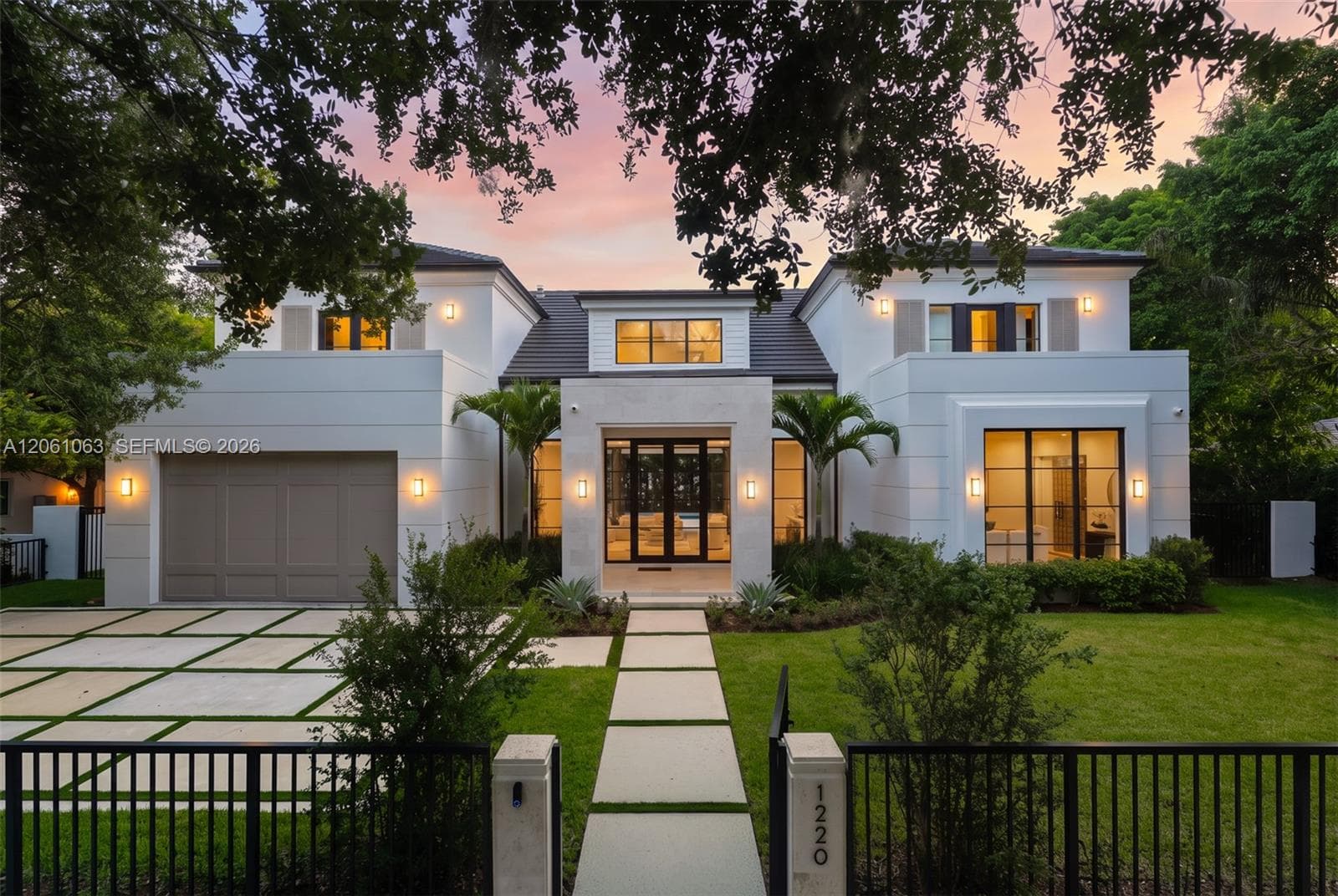 1220 S Alhambra Cir, Coral Gables FL 33146 - Coral Gables, FL - Photo 1