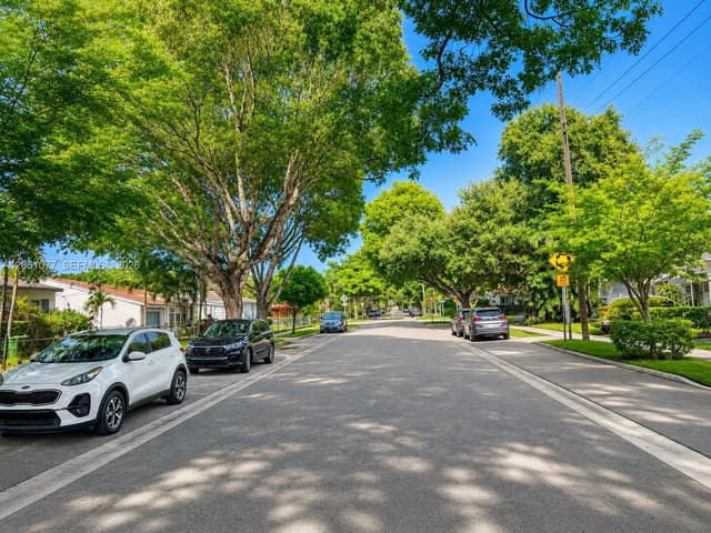 1035 NW 50th St, Miami FL 33127 - Miami, FL - Photo 4