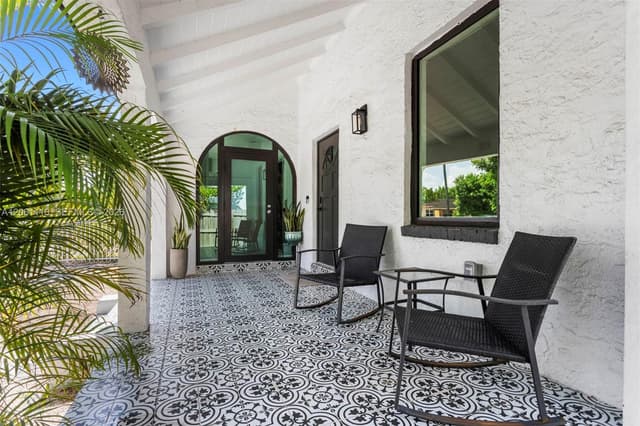 1644 SW 9th St, Miami FL 33135 - Miami, FL - Photo 3