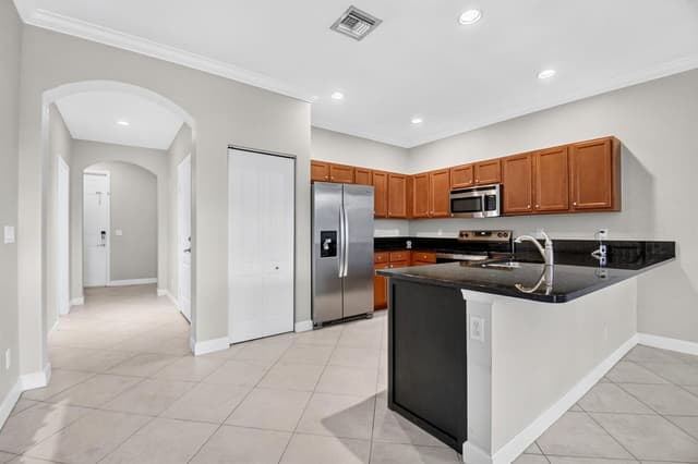 5045 Ellery Terrace, West Palm Beach FL 33417 - West Palm Beach, FL - Photo 6