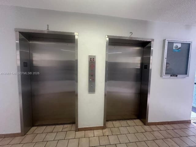 1820 W 53rd St # 518, Hialeah FL 33012 - Hialeah, FL - Photo 5