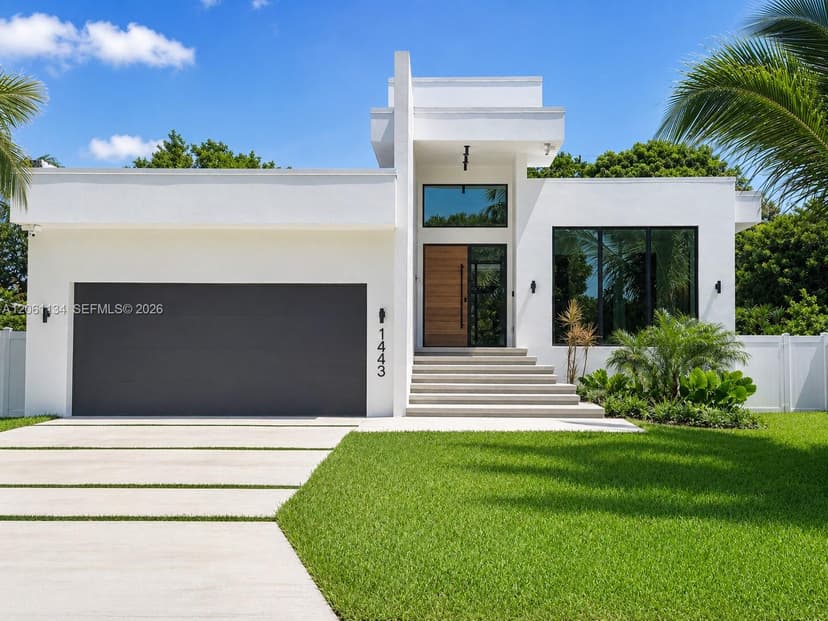 1443 Funston St, Hollywood FL 33020