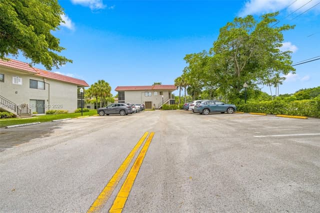 16257 Saddle Club Rd # 201, Weston FL 33326 - Weston, FL - Photo 2