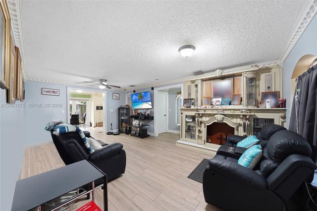 20504 NW 19th Ave, Miami Gardens FL 33056 - Miami Gardens, FL - Photo 2