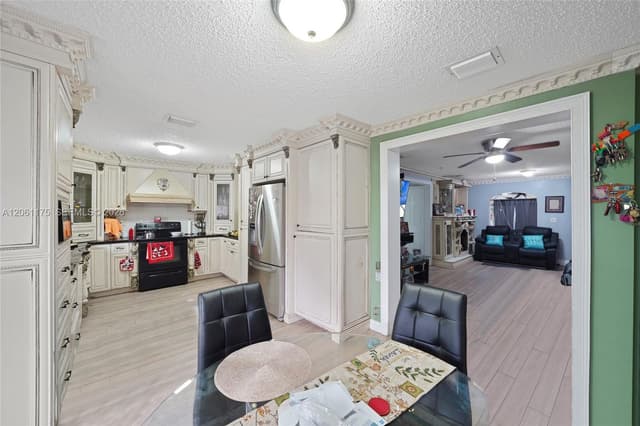 20504 NW 19th Ave, Miami Gardens FL 33056 - Miami Gardens, FL - Photo 6