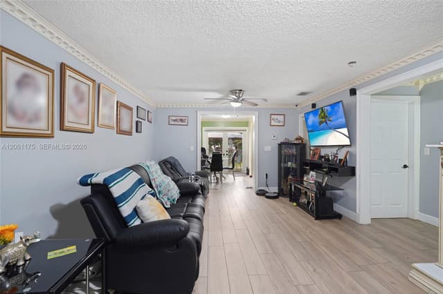 20504 NW 19th Ave, Miami Gardens FL 33056 - Miami Gardens, FL - Photo 3