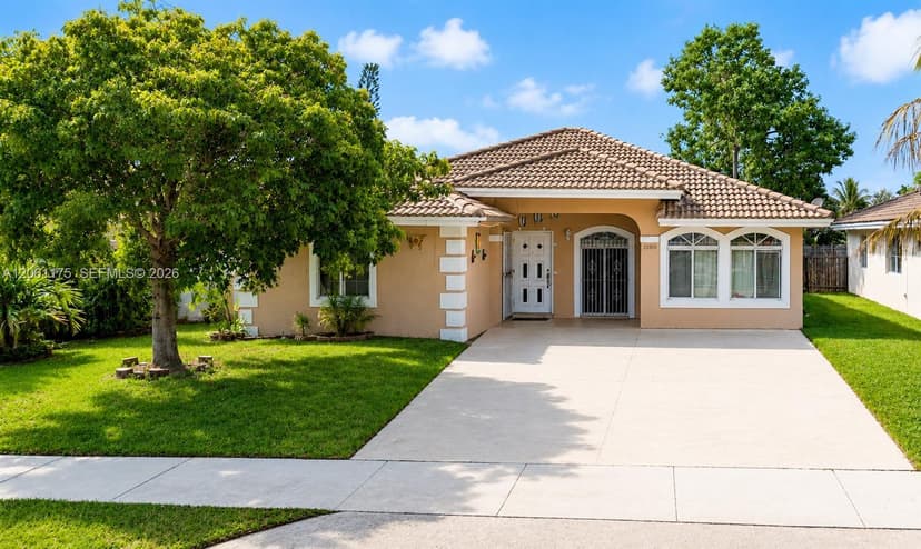 20504 NW 19th Ave, Miami Gardens FL 33056