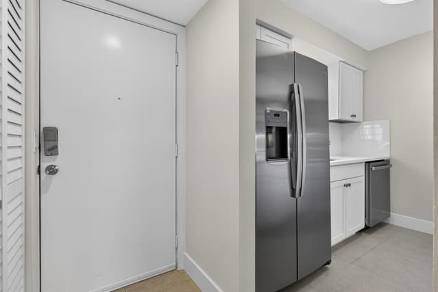 12020 W GREENWAY Drive # 101, Royal Palm Beach FL 33411 - Royal Palm Beach, FL - Photo 6