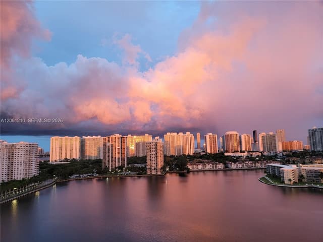 18081 Biscayne Blvd BOAT SLIP & UNIT # 1805, Aventura FL 33160 - Aventura, FL - Photo 2