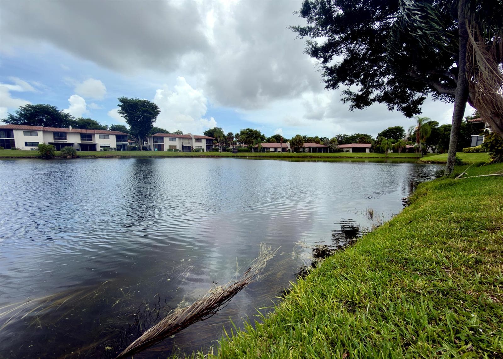 21338 Juego Circle # 11g, Boca Raton FL 33433