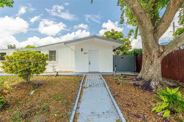 4011 SW 32nd St, West Park FL 33023 - West Park, FL - Photo 5