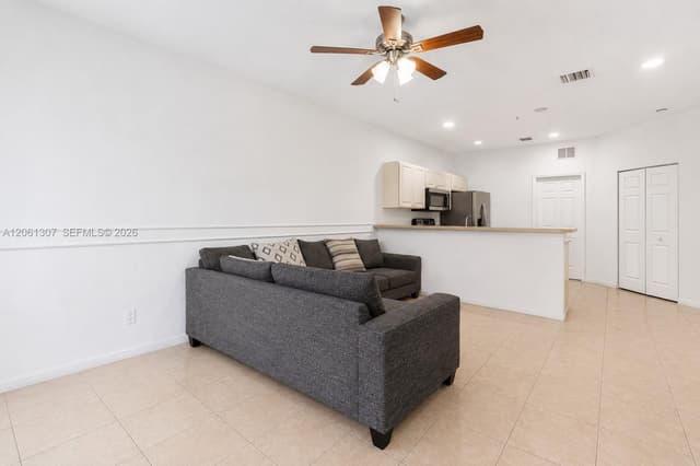 1925 Marsh Harbor Dr # 204, Riviera Beach FL 33404 - Riviera Beach, FL - Photo 5